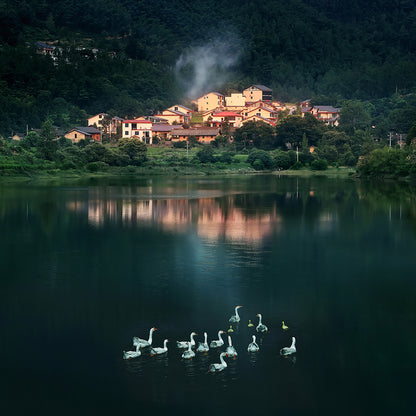 4-Day Mingyue Mountain Explorer: Hot Spring, Ancient Villages & Cultural Shows